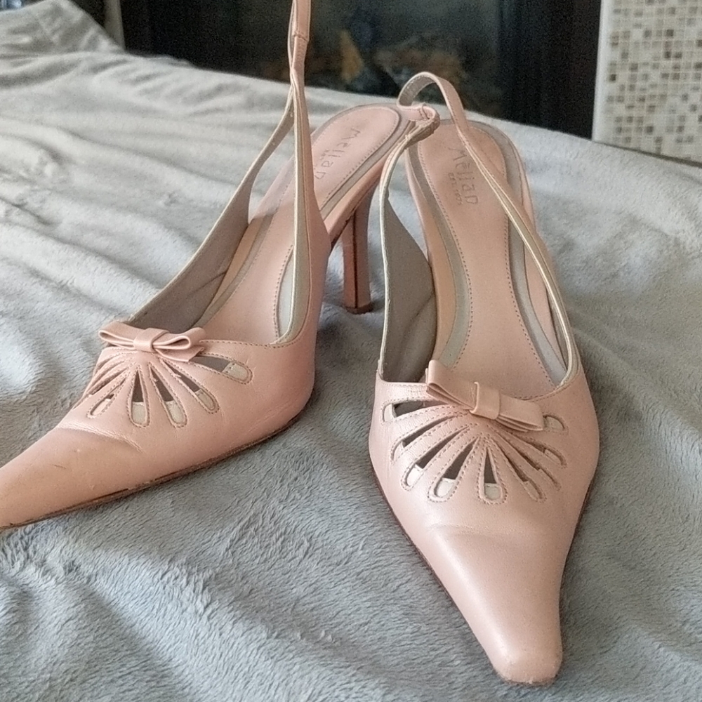 Pink heels